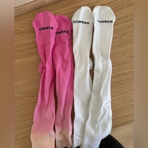 Comrad compression socks NWOT size medium 2 pairs!